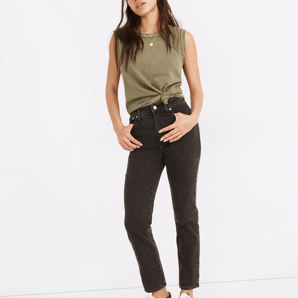 Madewell Petite Perfect Vintage Straight Jean - Lunar Wash Dark Grey
